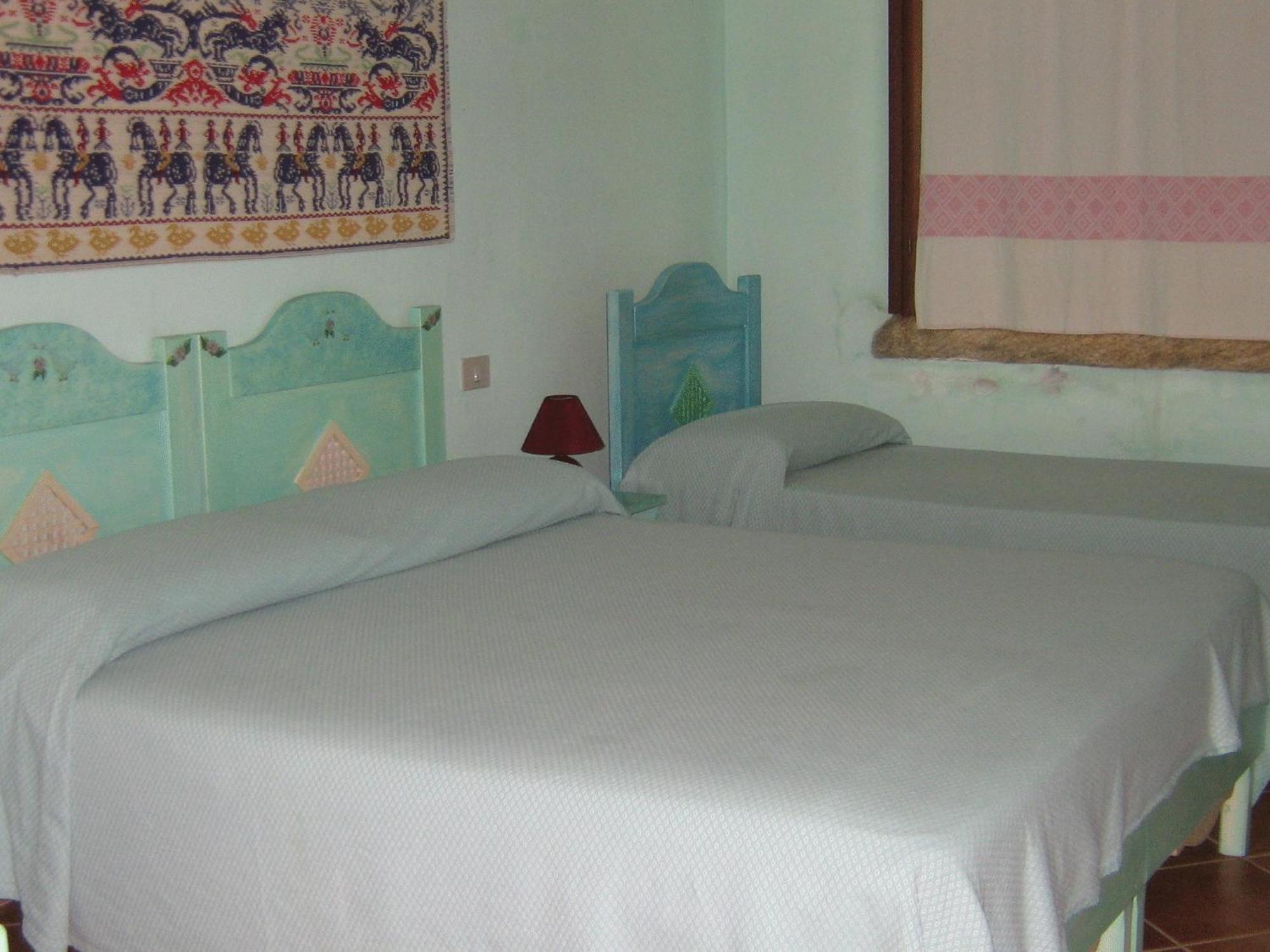 Hotel Turismo Rurale Montitundu Portisco Bagian luar foto