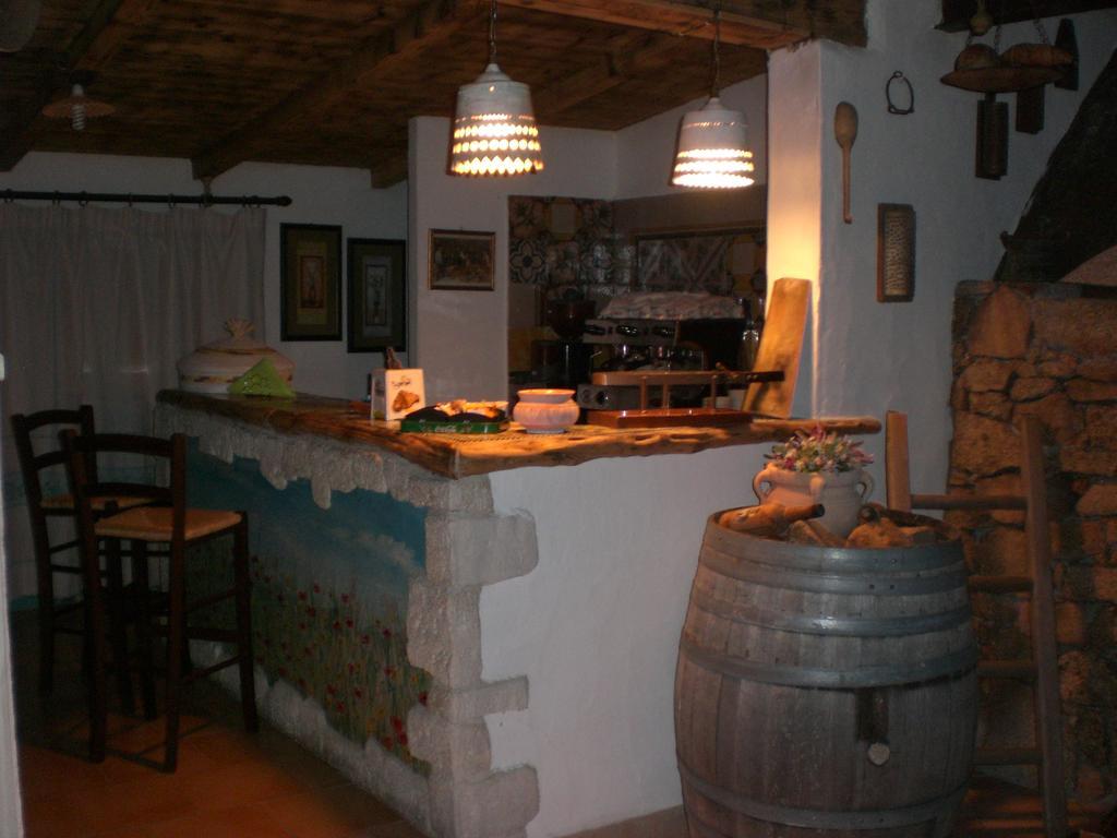 Hotel Turismo Rurale Montitundu Portisco Bagian luar foto